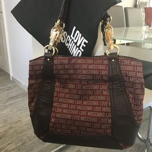 Love Moschino bag